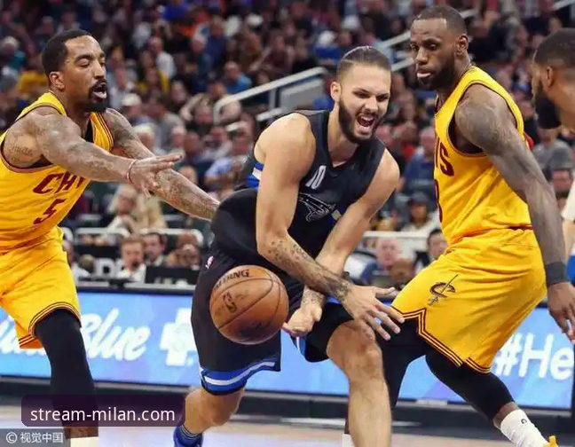 3个关键节点解析：骑士险胜魔术背后的战术博弈与观赛体验